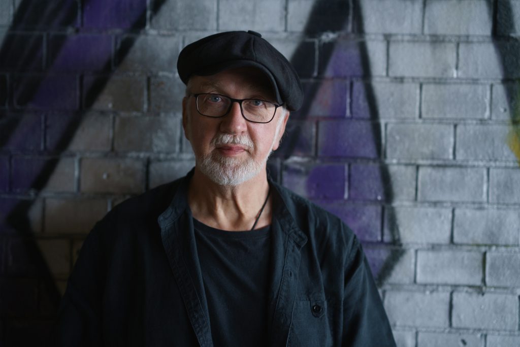 Portrait-photo Ian Melrose low-res