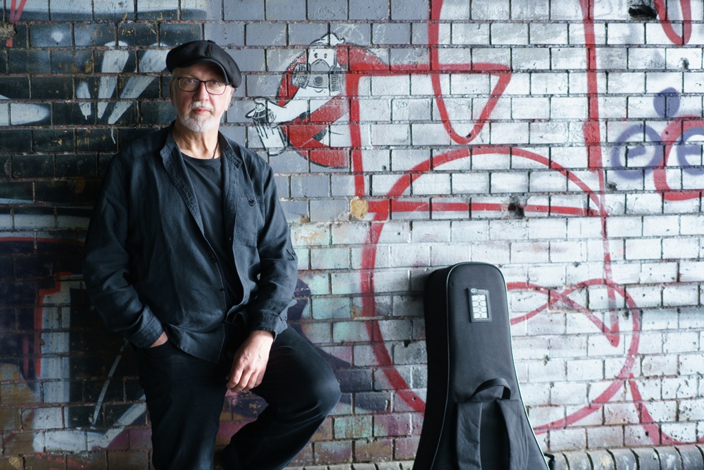 photo - brick-wall background - Ian Melrose